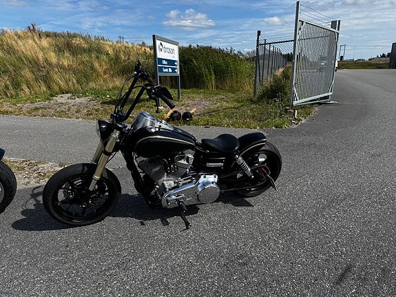 Harley-Davidson Super Glide Custom 3 of 11