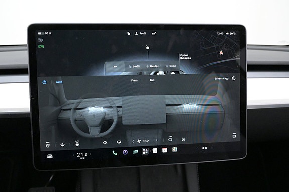 Tesla Model Y 20 of 27