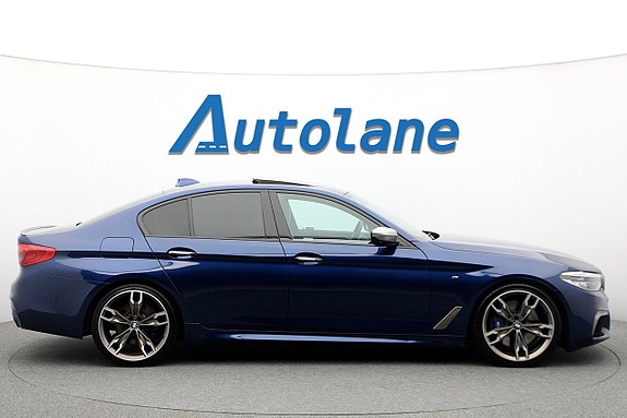 BMW M550i 9 of 30