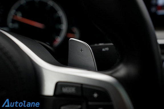 BMW M550i 29 of 30