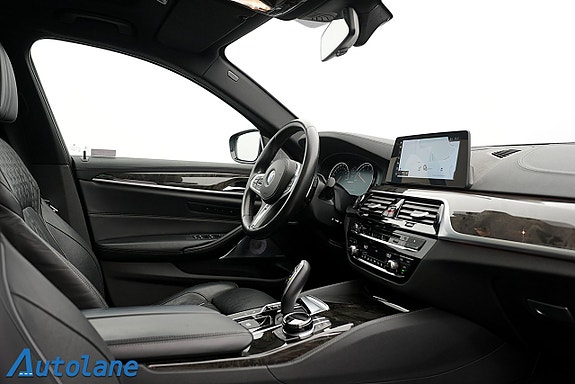BMW M550i 14 of 30