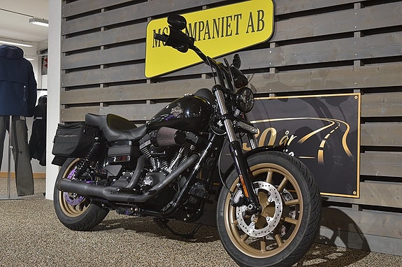 Harley-Davidson Low Rider S FXDLS 2 of 6