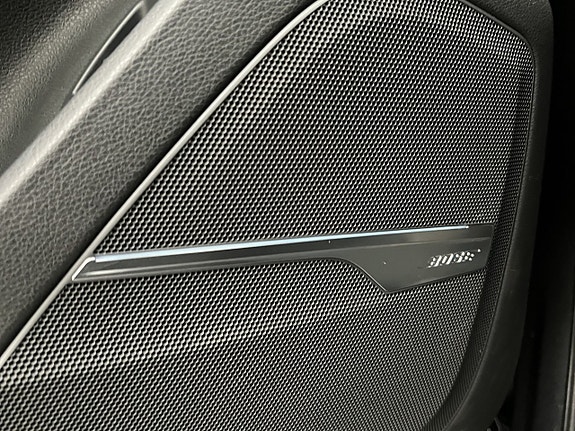 Audi SQ7 22 of 30
