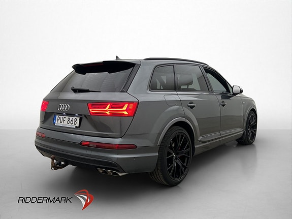 Audi SQ7 8 of 30