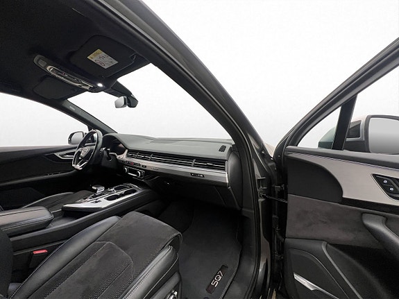 Audi SQ7 18 of 30