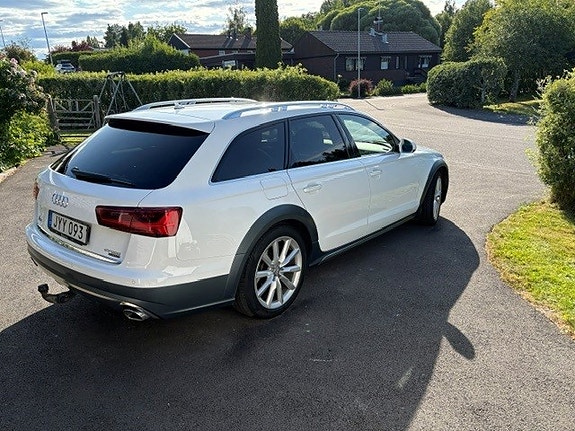 Audi A6 allroad 3 of 5