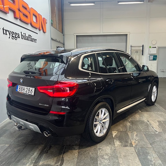 BMW X3 4 of 12