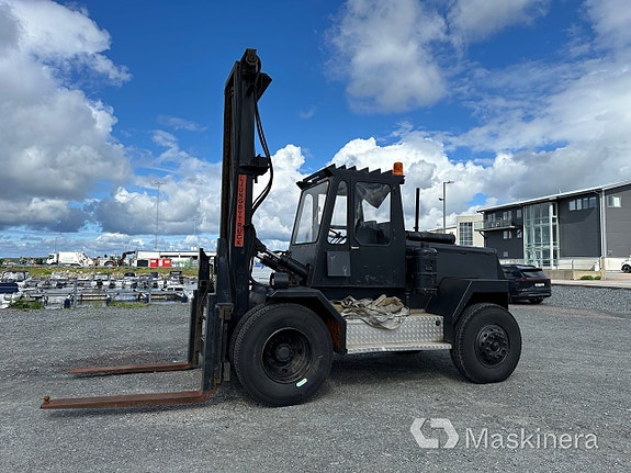 Truck Motviktstruck Ljungby LT8 2 of 27