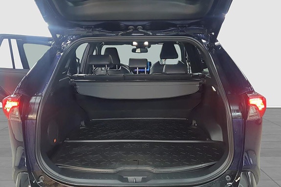 Toyota RAV4 11 of 11