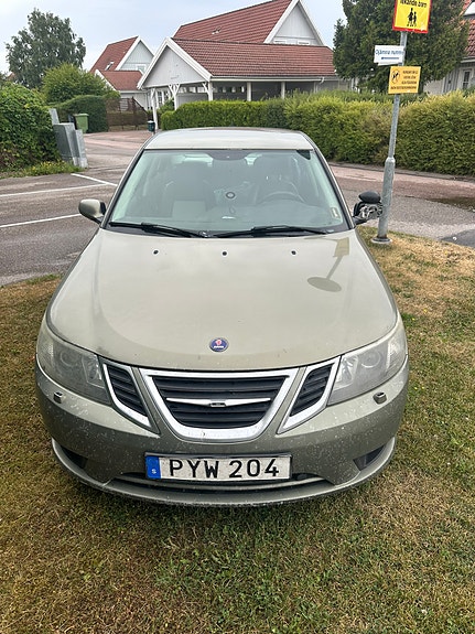 Saab 9-3 2 of 4