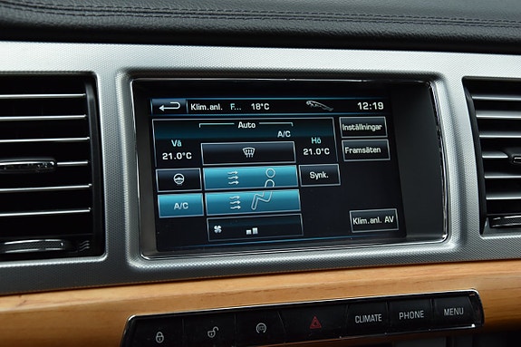 Jaguar XF 19 of 21