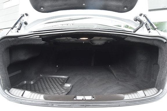 Jaguar XF 12 of 21