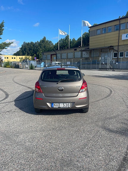 Hyundai i20 6 of 20