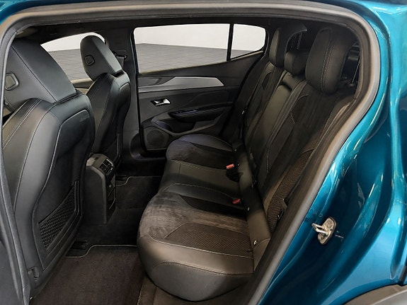 Peugeot 408 7 of 11