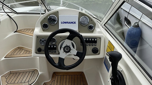 Bella 640 DC / Mercruiser 4,3 MPI -11 9 of 10