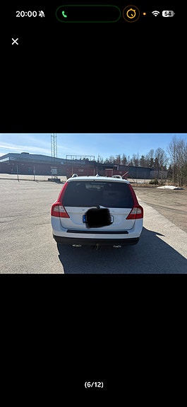 Volvo V70 2 of 6