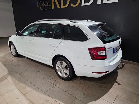 Skoda Octavia 3 of 15