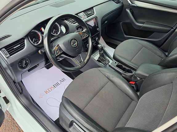 Skoda Octavia 9 of 15