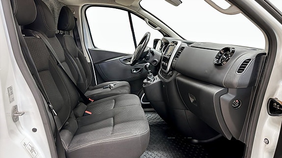 Opel Vivaro 3 of 10