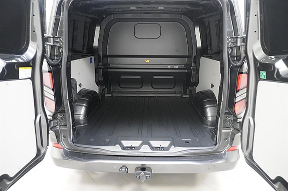 Ford Transit Custom 15 of 16