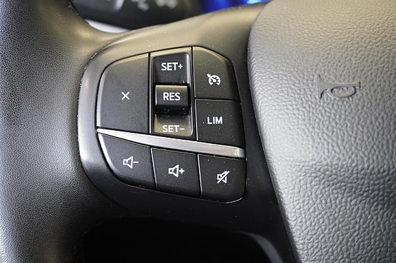 Ford Kuga 6 of 13
