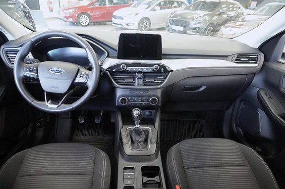 Ford Kuga 2 of 13