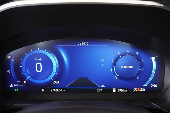 Ford Kuga 8 of 13