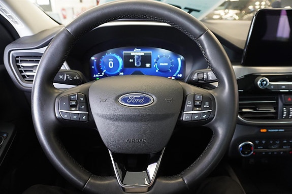 Ford Kuga 5 of 13