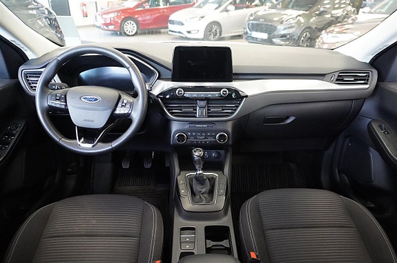 Ford Kuga 3 of 13