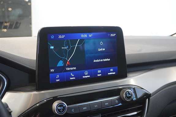 Ford Kuga 13 of 18
