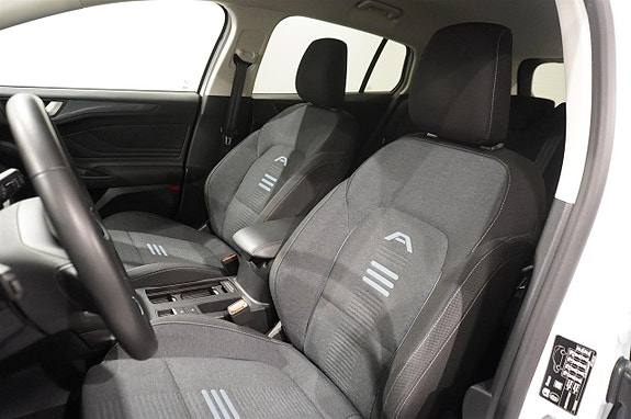 Ford Focus 8 of 17