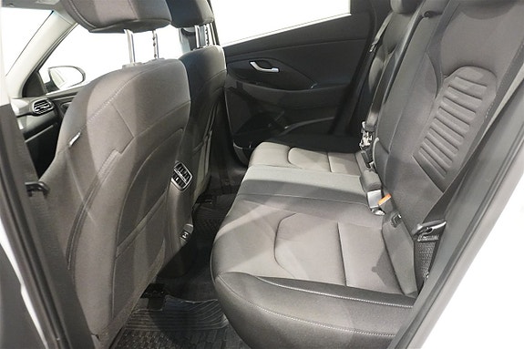 Hyundai i30 9 of 12
