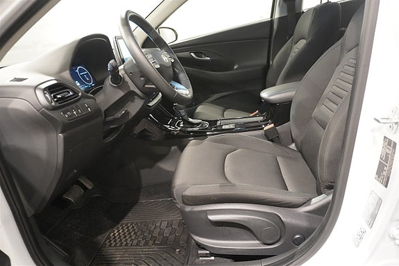 Hyundai i30 8 of 12