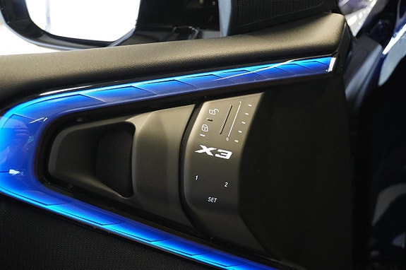 BMW X3 8 of 23