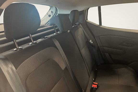 Dacia Sandero 10 of 13