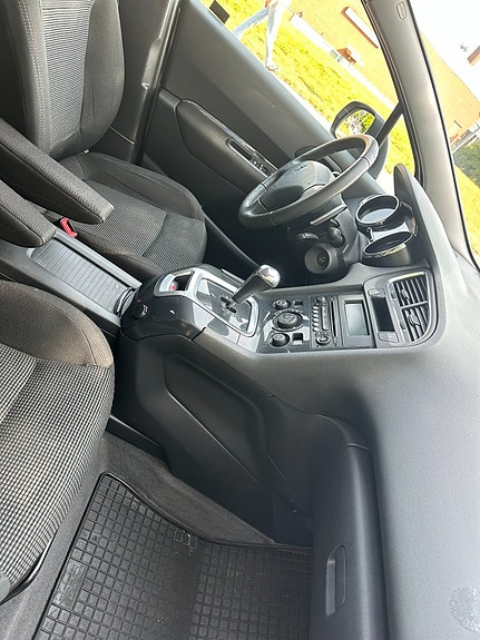 Peugeot 5008 6 of 6
