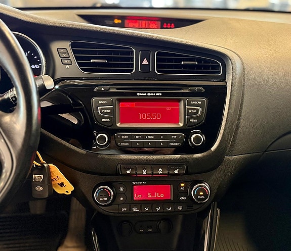 Kia Ceed 10 of 11