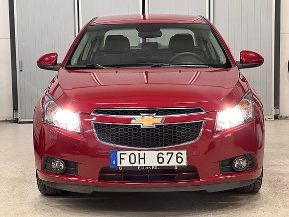 Chevrolet Cruze 6 of 22