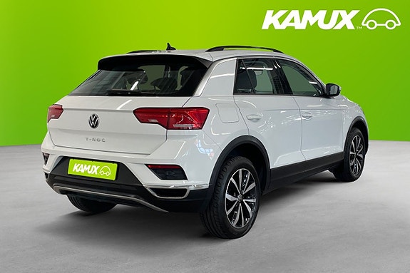 Volkswagen T-Roc 4 of 23