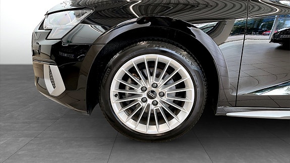 Audi A3 6 of 12