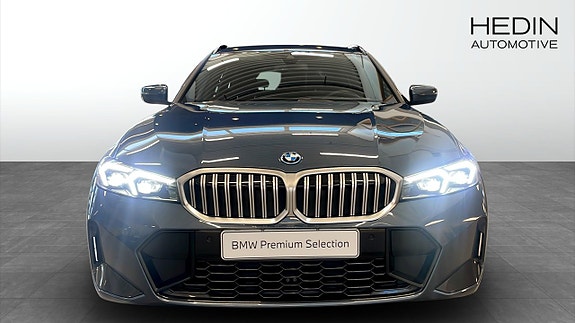 BMW 330e 8 of 10