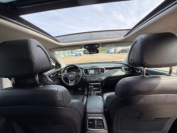 Kia Sorento 26 of 29