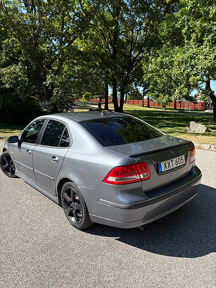 Saab 9-3 2 of 8