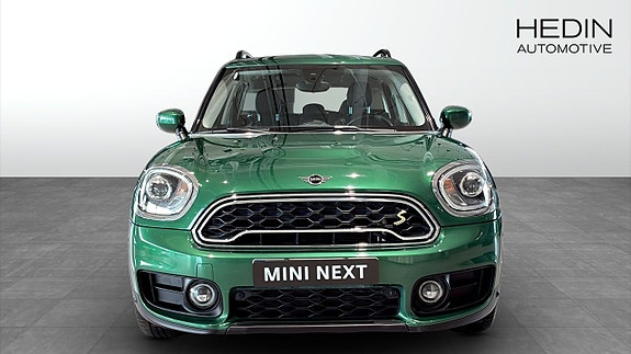 MINI Countryman SE 8 of 9