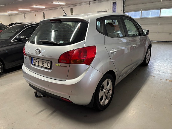 Kia Venga 3 of 6