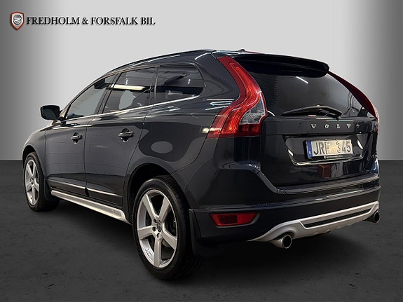 Volvo XC60 3 of 24
