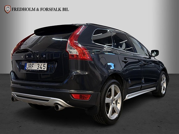 Volvo XC60 5 of 24
