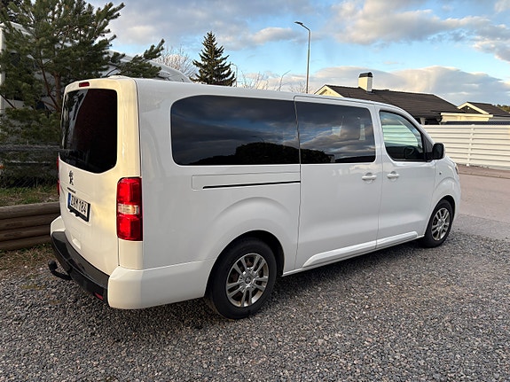 Peugeot Expert Tepee 3 of 3