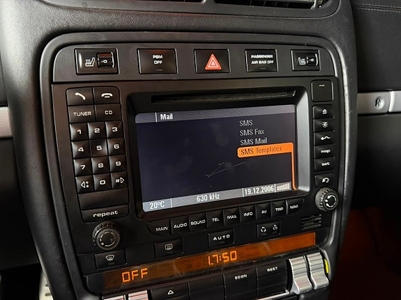 Porsche Cayenne S 17 of 23