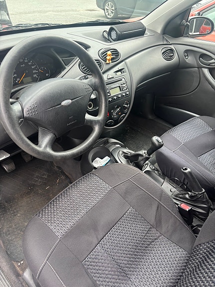 Ford Focus 5 of 6